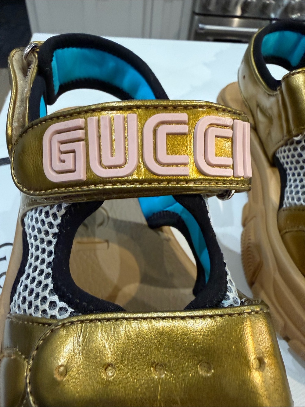 Gucci Kids Gold Sandals with Pink Logo Accents - Picture 7 of 10
